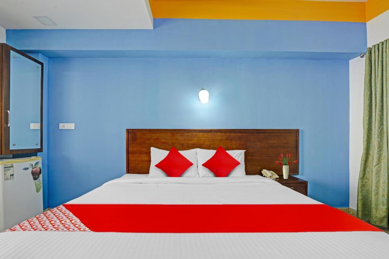 Hotel Signature Cochin Kochi Exterior foto